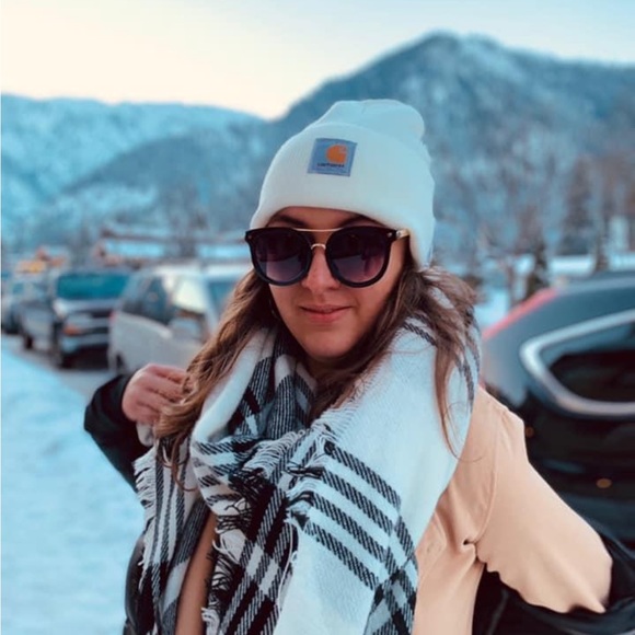 H&M Accessories - Plaid Wrap Scarf